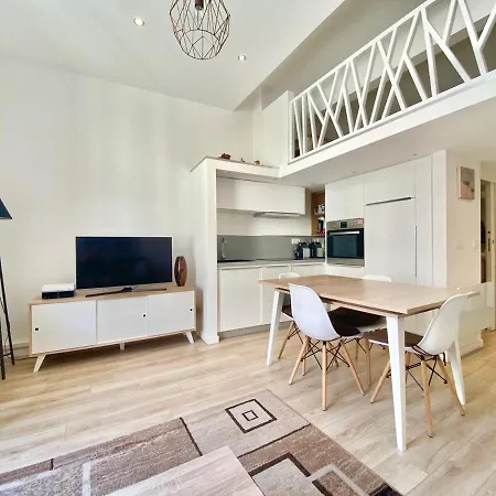 La Pietonne-plage-clim Apartment
