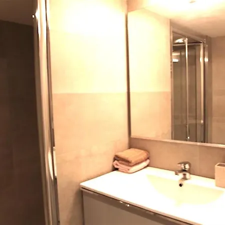 Apartment La Pietonne-plage-clim